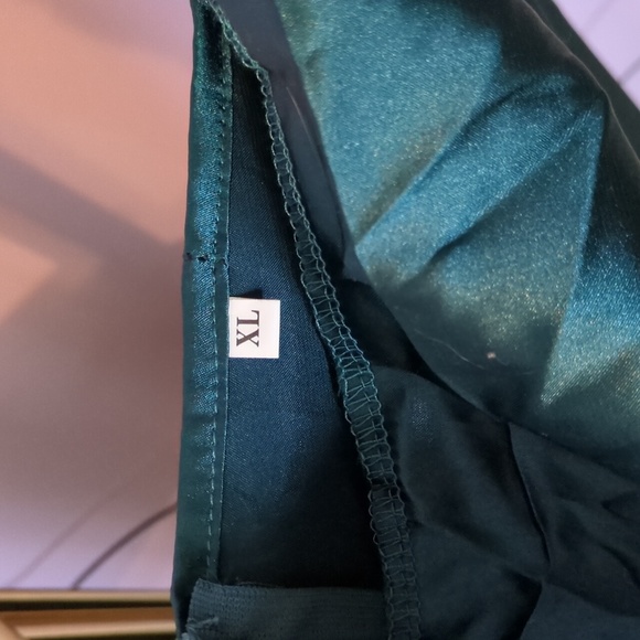 Emerald Slip dress - Picture 2 of 4